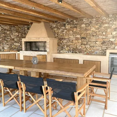 Artemis Villa