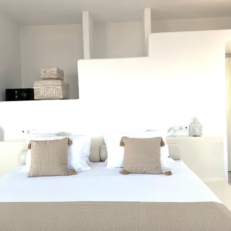 Artemis Agios Georgios (Antiparos)