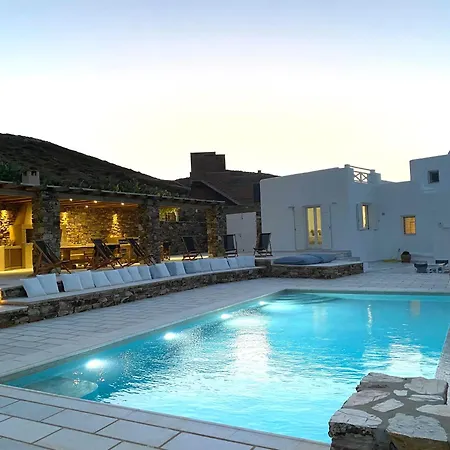 Artemis Villa