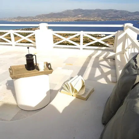 Artemis Agios Georgios (Antiparos)