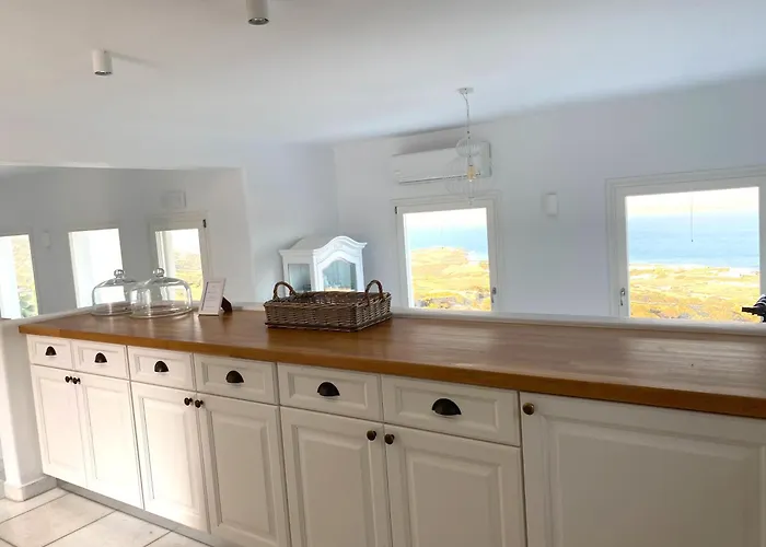 Artemis Agios Georgios (Antiparos)